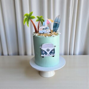 Holiday birthday cake